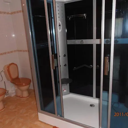 Homestay Ave Lagiewniki *